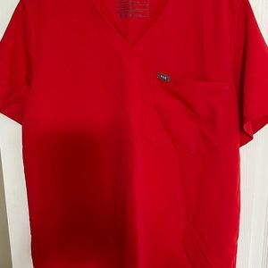 XL one pocket figs scrub top.
